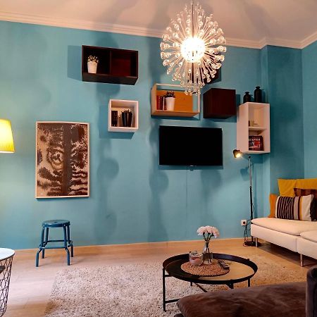 Newly Refurbished Apartment In The City Center Sofya Dış mekan fotoğraf