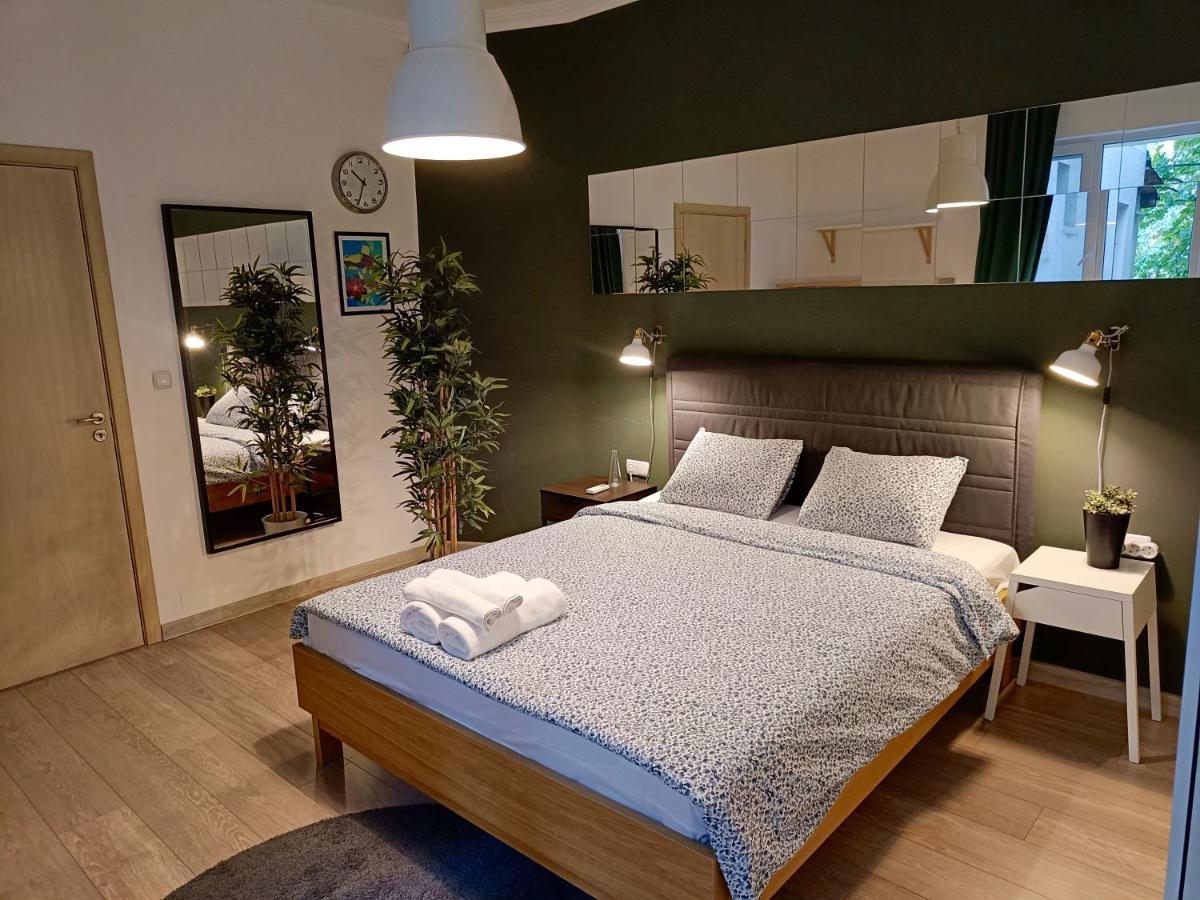 Newly Refurbished Apartment In The City Center Sofya Dış mekan fotoğraf