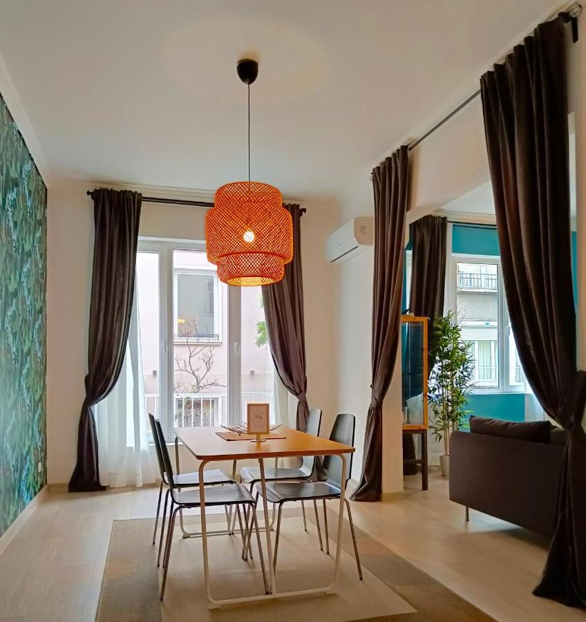 Newly Refurbished Apartment In The City Center Sofya Dış mekan fotoğraf